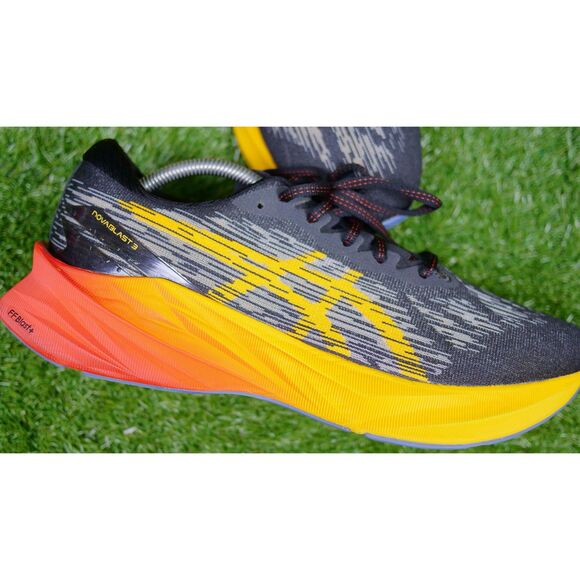 Asics Novablast 3 'Black Orange' Running Shoes - Men's Size 11 - Picture 5 of 7